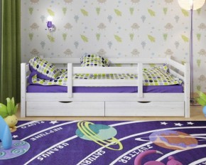 Детская кровать из массива березы Соня-5 (Белый/Лак) в Чайковском - chaykovskiy.ok-mebel.com | фото
