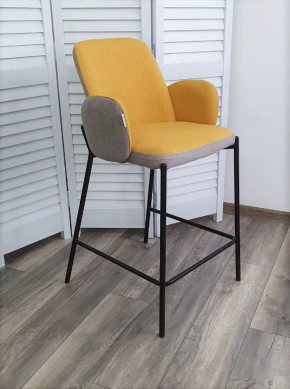 Полубарный стул NYX (H=65cm) VF106 желтый / VF120 серый М-City в Чайковском - chaykovskiy.ok-mebel.com | фото
