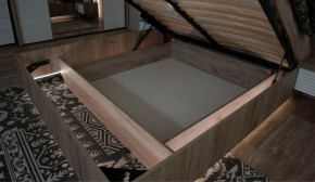 Спальня Джулия Кровать 160 МИ с подъемным механизмом Дуб крафт серый в Чайковском - chaykovskiy.ok-mebel.com | фото 3